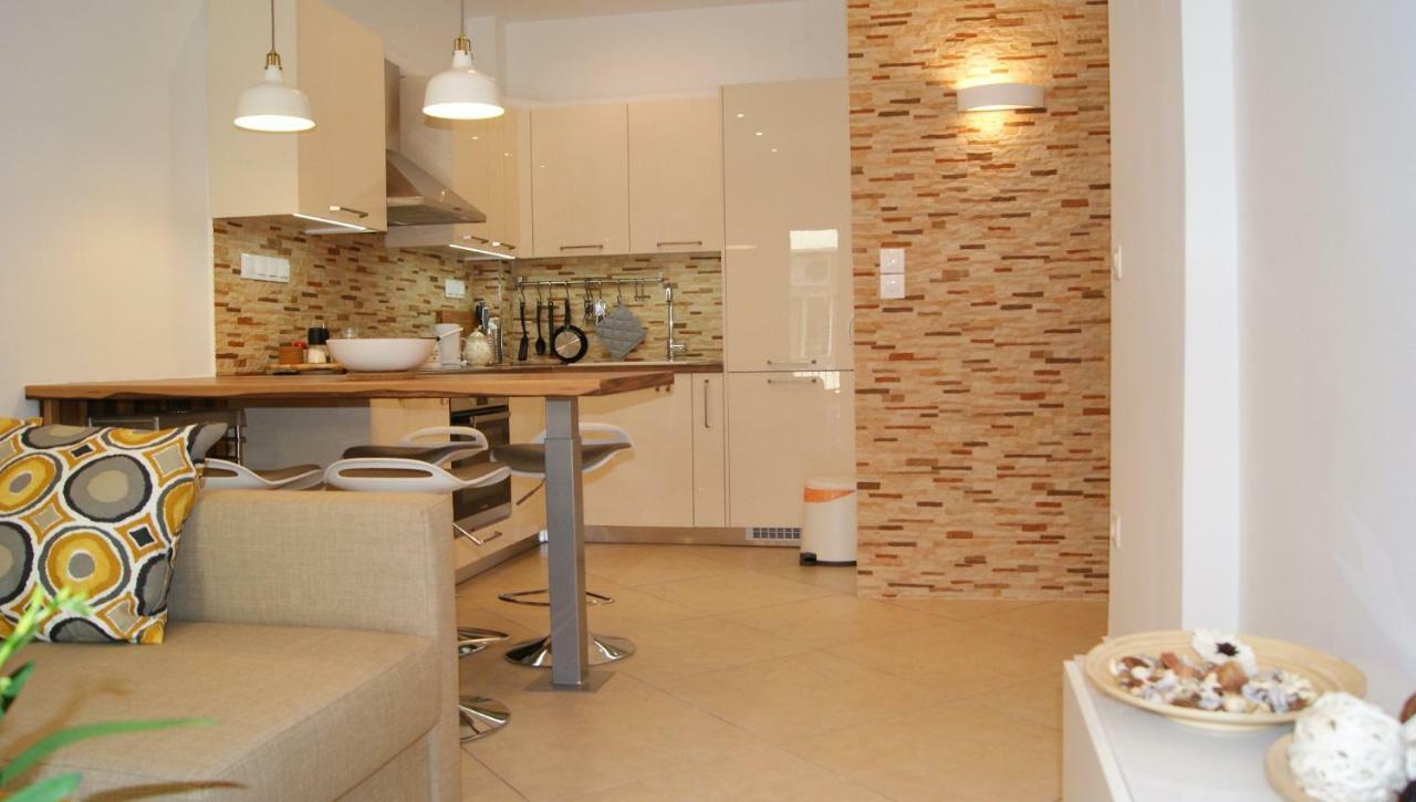 Brand New Luxury Apartment Tesalonika Bagian luar foto