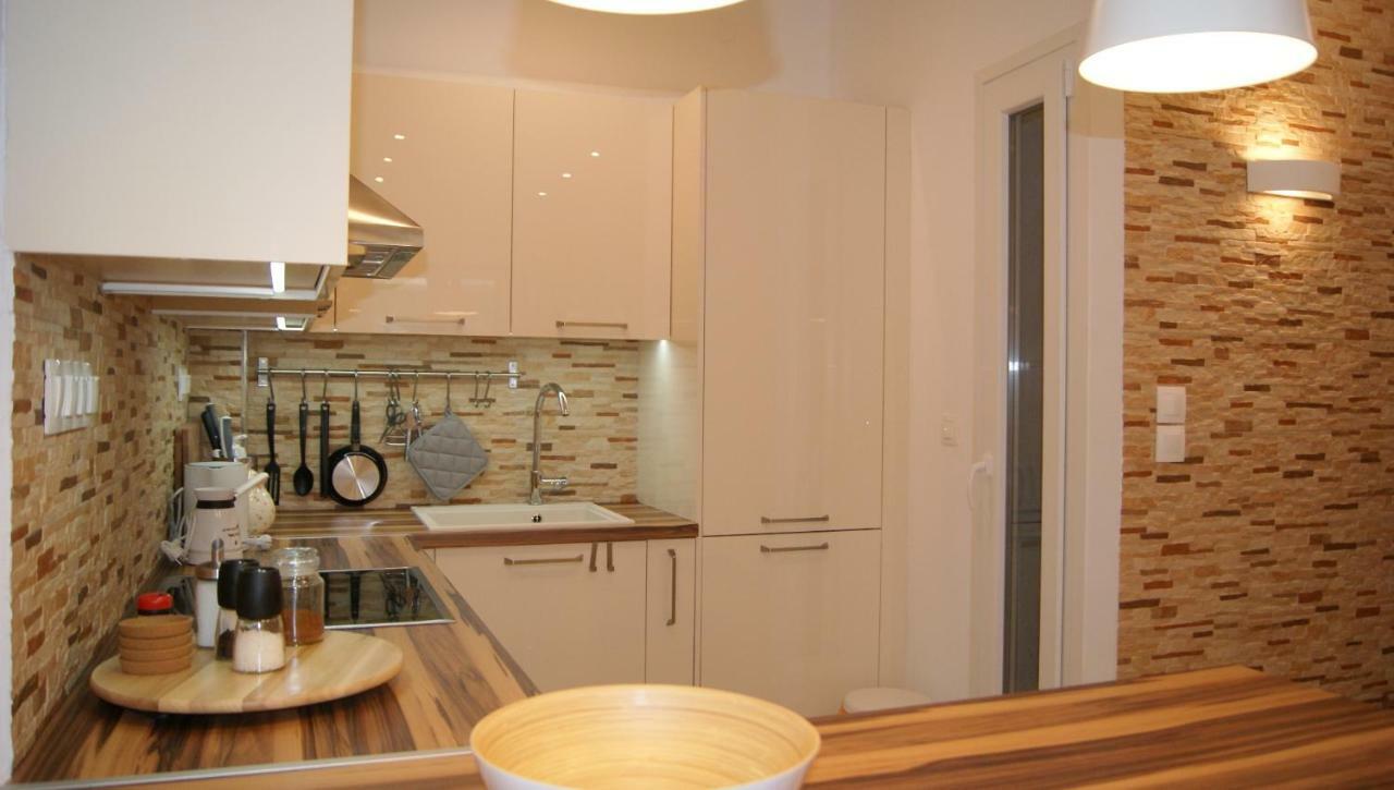 Brand New Luxury Apartment Tesalonika Bagian luar foto